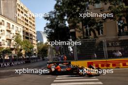 Oscar Piastri (AUS) McLaren MCL38. 14.09.2024. Formula 1 World Championship, Rd 17, Azerbaijan Grand Prix, Baku Street Circuit, Azerbaijan, Qualifying Day.