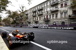 Oscar Piastri (AUS) McLaren MCL38.  14.09.2024. Formula 1 World Championship, Rd 17, Azerbaijan Grand Prix, Baku Street Circuit, Azerbaijan, Qualifying Day.