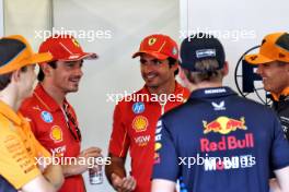 (L to R): Oscar Piastri (AUS) McLaren; Charles Leclerc (MON) Ferrari; Carlos Sainz Jr (ESP) Ferrari; Max Verstappen (NLD) Red Bull Racing; and Lando Norris (GBR) McLaren, on the drivers' parade. 15.09.2024. Formula 1 World Championship, Rd 17, Azerbaijan Grand Prix, Baku Street Circuit, Azerbaijan, Race Day.