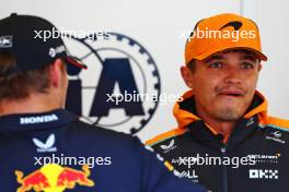 Lando Norris (GBR) McLaren on the drivers' parade. 15.09.2024. Formula 1 World Championship, Rd 17, Azerbaijan Grand Prix, Baku Street Circuit, Azerbaijan, Race Day.