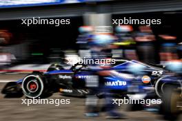 Alexander Albon (THA) Williams Racing FW46 makes a pit stop. 28.07.2024. Formula 1 World Championship, Rd 14, Belgian Grand Prix, Spa Francorchamps, Belgium, Race Day.