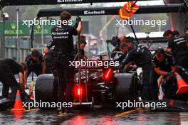 Lewis Hamilton (GBR) Mercedes AMG F1 W15 in the pits. 27.07.2024. Formula 1 World Championship, Rd 14, Belgian Grand Prix, Spa Francorchamps, Belgium, Qualifying Day.