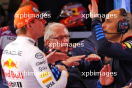 (L to R): Max Verstappen (NLD) Red Bull Racing with Dr Helmut Marko (AUT) Red Bull Motorsport Consultant and Gianpiero Lambiase (ITA) Red Bull Racing Engineer. 27.07.2024. Formula 1 World Championship, Rd 14, Belgian Grand Prix, Spa Francorchamps, Belgium, Qualifying Day.