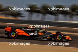 Lando Norris (GBR) McLaren MCL38. 01.03.2024. Formula 1 World Championship, Rd 1, Bahrain Grand Prix, Sakhir, Bahrain, Qualifying Day.