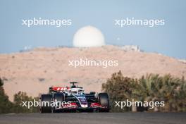Kevin Magnussen (DEN) Haas VF-24. 01.03.2024. Formula 1 World Championship, Rd 1, Bahrain Grand Prix, Sakhir, Bahrain, Qualifying Day.