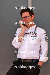 Andrew Shovlin (GBR) Mercedes AMG F1 Trackside Engineering Director. 01.03.2024. Formula 1 World Championship, Rd 1, Bahrain Grand Prix, Sakhir, Bahrain, Qualifying Day.