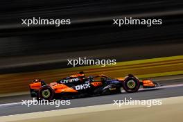 Oscar Piastri (AUS) McLaren MCL38. 01.03.2024. Formula 1 World Championship, Rd 1, Bahrain Grand Prix, Sakhir, Bahrain, Qualifying Day.
