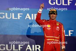 3rd place Carlos Sainz Jr (ESP) Ferrari SF-24.  02.03.2024. Formula 1 World Championship, Rd 1, Bahrain Grand Prix, Sakhir, Bahrain, Race Day.