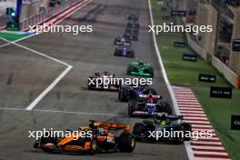 Oscar Piastri (AUS) McLaren MCL38. 02.03.2024. Formula 1 World Championship, Rd 1, Bahrain Grand Prix, Sakhir, Bahrain, Race Day.