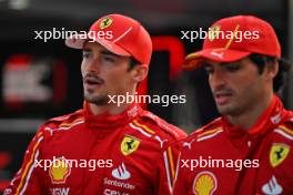 (L to R): Charles Leclerc (MON) Ferrari and team mate Carlos Sainz Jr (ESP) Ferrari. 02.03.2024. Formula 1 World Championship, Rd 1, Bahrain Grand Prix, Sakhir, Bahrain, Race Day.