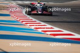 Nico Hulkenberg (GER) Haas VF-24. 29.02.2024. Formula 1 World Championship, Rd 1, Bahrain Grand Prix, Sakhir, Bahrain, Practice Day