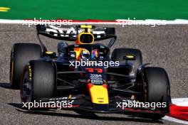 Sergio Perez (MEX) Red Bull Racing RB20. 29.02.2024. Formula 1 World Championship, Rd 1, Bahrain Grand Prix, Sakhir, Bahrain, Practice Day