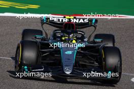 Lewis Hamilton (GBR) Mercedes AMG F1 W15. 29.02.2024. Formula 1 World Championship, Rd 1, Bahrain Grand Prix, Sakhir, Bahrain, Practice Day