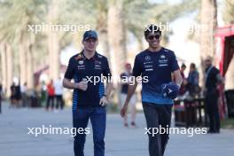(L to R): Max Verstappen (NLD) Red Bull Racing with Alexander Albon (THA) Williams Racing. 28.02.2024. Formula 1 World Championship, Rd 1, Bahrain Grand Prix, Sakhir, Bahrain, Preparation Day.