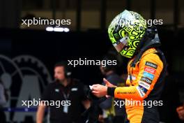 Lando Norris (GBR) McLaren in Sprint qualifying parc ferme. 01.11.2024. Formula 1 World Championship, Rd 21, Brazilian Grand Prix, Sao Paulo, Brazil, Sprint Qualifying Day.