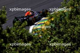 Max Verstappen (NLD) Red Bull Racing RB20. 01.11.2024. Formula 1 World Championship, Rd 21, Brazilian Grand Prix, Sao Paulo, Brazil, Sprint Qualifying Day.