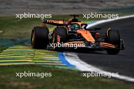 Oscar Piastri (AUS) McLaren MCL38. 01.11.2024. Formula 1 World Championship, Rd 21, Brazilian Grand Prix, Sao Paulo, Brazil, Sprint Qualifying Day.