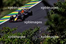 Max Verstappen (NLD) Red Bull Racing RB20. 01.11.2024. Formula 1 World Championship, Rd 21, Brazilian Grand Prix, Sao Paulo, Brazil, Sprint Qualifying Day.