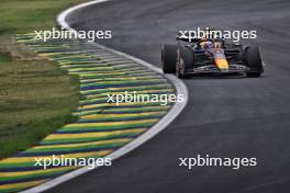 Max Verstappen (NLD) Red Bull Racing RB20. 01.11.2024. Formula 1 World Championship, Rd 21, Brazilian Grand Prix, Sao Paulo, Brazil, Sprint Qualifying Day.