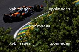 Oscar Piastri (AUS) McLaren MCL38. 01.11.2024. Formula 1 World Championship, Rd 21, Brazilian Grand Prix, Sao Paulo, Brazil, Sprint Qualifying Day.