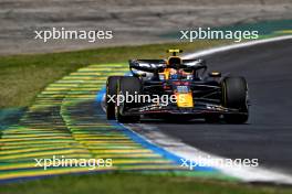 Sergio Perez (MEX) Red Bull Racing RB20. 01.11.2024. Formula 1 World Championship, Rd 21, Brazilian Grand Prix, Sao Paulo, Brazil, Sprint Qualifying Day.