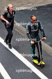 Lewis Hamilton (GBR) Mercedes AMG F1 on the grid. 03.11.2024. Formula 1 World Championship, Rd 21, Brazilian Grand Prix, Sao Paulo, Brazil, Race Day.