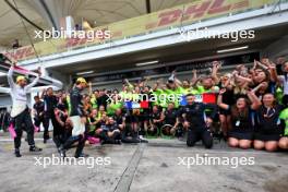 Esteban Ocon (FRA) Alpine F1 Team and Pierre Gasly (FRA) Alpine F1 Team celebrate their 2-3 finish with the team. 03.11.2024. Formula 1 World Championship, Rd 21, Brazilian Grand Prix, Sao Paulo, Brazil, Race Day.