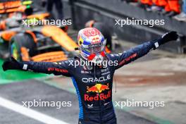 Race winner Max Verstappen (NLD) Red Bull Racing celebrates in parc ferme. 03.11.2024. Formula 1 World Championship, Rd 21, Brazilian Grand Prix, Sao Paulo, Brazil, Race Day.