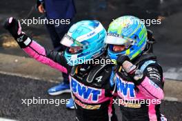 Esteban Ocon (FRA) Alpine F1 Team (Right) and Pierre Gasly (FRA) Alpine F1 Team celebrate a 2-3 finish in parc ferme. 03.11.2024. Formula 1 World Championship, Rd 21, Brazilian Grand Prix, Sao Paulo, Brazil, Race Day.