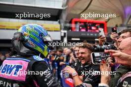 Esteban Ocon (FRA) Alpine F1 Team celebrates his second position in parc ferme with the team. 03.11.2024. Formula 1 World Championship, Rd 21, Brazilian Grand Prix, Sao Paulo, Brazil, Race Day.