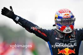 Race winner Max Verstappen (NLD) Red Bull Racing celebrates in parc ferme. 03.11.2024. Formula 1 World Championship, Rd 21, Brazilian Grand Prix, Sao Paulo, Brazil, Race Day.