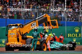 Lance Stroll (CDN) Aston Martin F1 Team AMR24 crashed on the formation lap. 03.11.2024. Formula 1 World Championship, Rd 21, Brazilian Grand Prix, Sao Paulo, Brazil, Race Day.