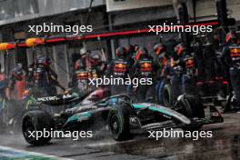 George Russell (GBR) Mercedes AMG F1 W15 makes a pit stop. 03.11.2024. Formula 1 World Championship, Rd 21, Brazilian Grand Prix, Sao Paulo, Brazil, Race Day.