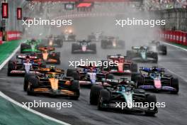 George Russell (GBR) Mercedes AMG F1 W15 leads at the start of the race. 03.11.2024. Formula 1 World Championship, Rd 21, Brazilian Grand Prix, Sao Paulo, Brazil, Race Day.