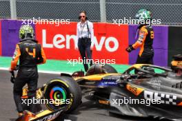 (L to R): Sprint winner Lando Norris (GBR) McLaren MCL38 with second placed Oscar Piastri (AUS) McLaren in parc ferme. 02.11.2024. Formula 1 World Championship, Rd 21, Brazilian Grand Prix, Sao Paulo, Brazil, Sprint and Qualifying Day.