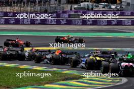 Franco Colapinto (ARG) Williams Racing FW46 at the start of Sprint. 02.11.2024. Formula 1 World Championship, Rd 21, Brazilian Grand Prix, Sao Paulo, Brazil, Sprint and Qualifying Day.