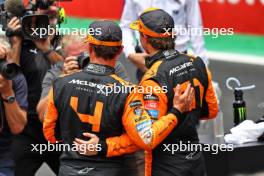 (L to R): Sprint winner Lando Norris (GBR) McLaren celebrates with second placed Oscar Piastri (AUS) McLaren in parc ferme. 02.11.2024. Formula 1 World Championship, Rd 21, Brazilian Grand Prix, Sao Paulo, Brazil, Sprint and Qualifying Day.