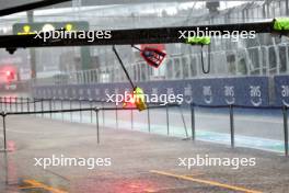 Circuit atmosphere - heavy rain falls in the pits before qualifying. 02.11.2024. Formula 1 World Championship, Rd 21, Brazilian Grand Prix, Sao Paulo, Brazil, Sprint and Qualifying Day.