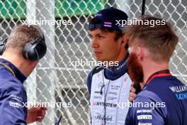 Alexander Albon (THA) Williams Racing on the grid. 02.11.2024. Formula 1 World Championship, Rd 21, Brazilian Grand Prix, Sao Paulo, Brazil, Sprint and Qualifying Day.