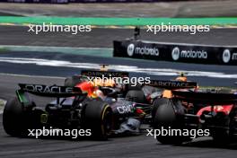 Max Verstappen (NLD) Red Bull Racing RB20 at the start of Sprint. 02.11.2024. Formula 1 World Championship, Rd 21, Brazilian Grand Prix, Sao Paulo, Brazil, Sprint and Qualifying Day.