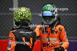 (L to R): Sprint winner Lando Norris (GBR) McLaren in parc ferme with team mate Oscar Piastri (AUS) McLaren. 02.11.2024. Formula 1 World Championship, Rd 21, Brazilian Grand Prix, Sao Paulo, Brazil, Sprint and Qualifying Day.