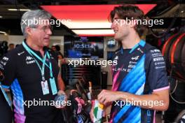 (L to R): David Warren (GBR) Alpine F1 Team Global Marketing Director with Jack Doohan (AUS) Alpine F1 Team Reserve Driver on the grid. 02.11.2024. Formula 1 World Championship, Rd 21, Brazilian Grand Prix, Sao Paulo, Brazil, Sprint and Qualifying Day.