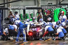 Yuki Tsunoda (JPN) RB VCARB 01 makes a pit stop. 03.11.2024. Formula 1 World Championship, Rd 21, Brazilian Grand Prix, Sao Paulo, Brazil, Race Day.