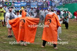 Circuit atmosphere - fans with Lando Norris (GBR) McLaren ponchos. 03.11.2024. Formula 1 World Championship, Rd 21, Brazilian Grand Prix, Sao Paulo, Brazil, Race Day.