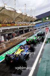 Alexander Albon (THA) Williams Racing FW46 leaves the pits. 03.11.2024. Formula 1 World Championship, Rd 21, Brazilian Grand Prix, Sao Paulo, Brazil, Race Day.