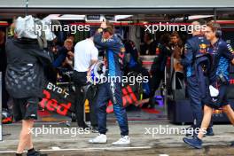 Max Verstappen (NLD) Red Bull Racing - knocked out of qualifying. 03.11.2024. Formula 1 World Championship, Rd 21, Brazilian Grand Prix, Sao Paulo, Brazil, Race Day.