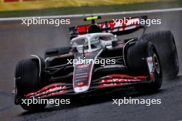 Nico Hulkenberg (GER) Haas VF-24. 03.11.2024. Formula 1 World Championship, Rd 21, Brazilian Grand Prix, Sao Paulo, Brazil, Race Day.