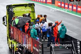 Drivers' Parade. 03.11.2024. Formula 1 World Championship, Rd 21, Brazilian Grand Prix, Sao Paulo, Brazil, Race Day.