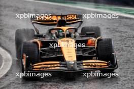 Oscar Piastri (AUS) McLaren MCL38. 03.11.2024. Formula 1 World Championship, Rd 21, Brazilian Grand Prix, Sao Paulo, Brazil, Race Day.