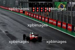 Lewis Hamilton (GBR) Mercedes AMG F1 in the McLaren MP4/5B - demonstration run. 03.11.2024. Formula 1 World Championship, Rd 21, Brazilian Grand Prix, Sao Paulo, Brazil, Race Day.